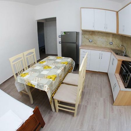 Rafail'S Apartment Sarande Ngoại thất bức ảnh