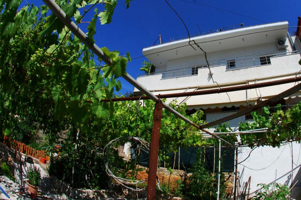 Rafail'S Apartment Sarande Ngoại thất bức ảnh