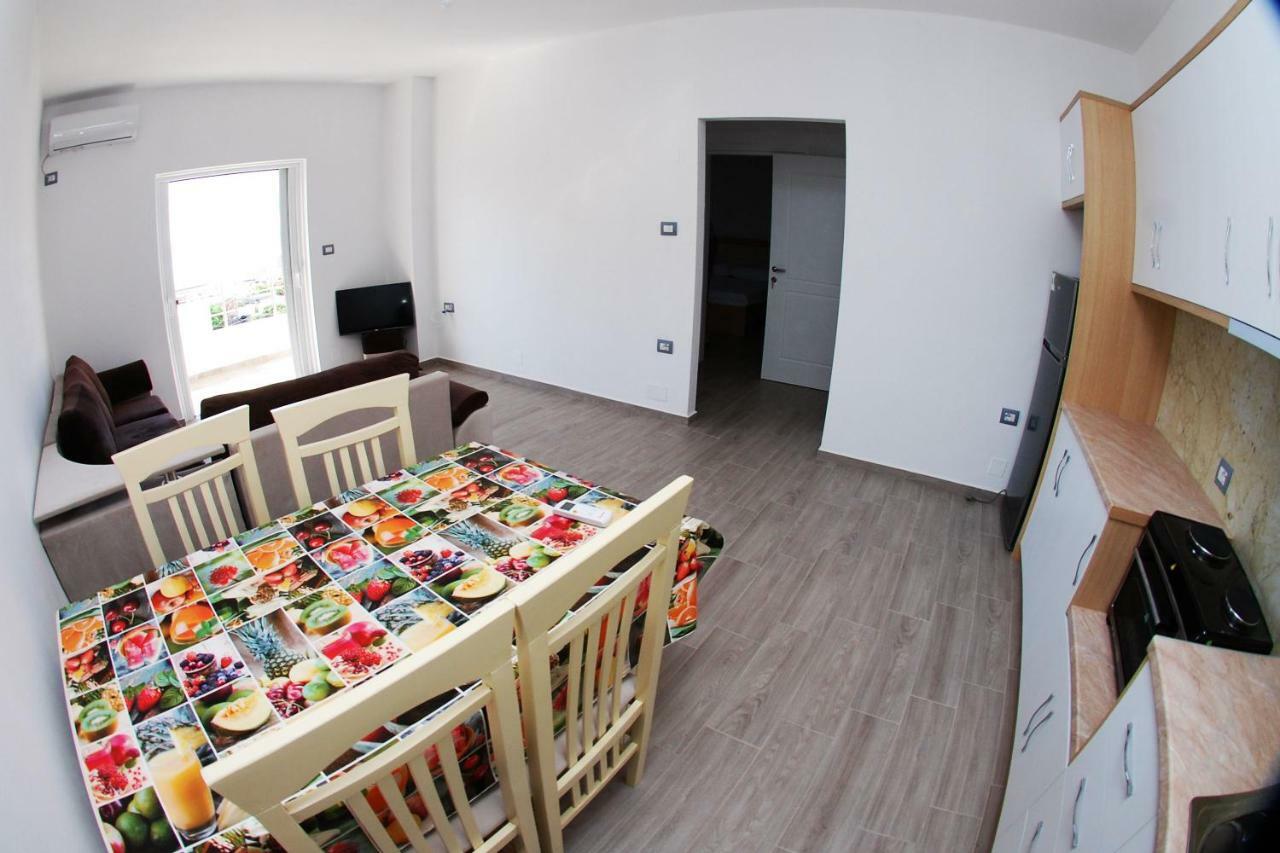 Rafail'S Apartment Sarande Ngoại thất bức ảnh